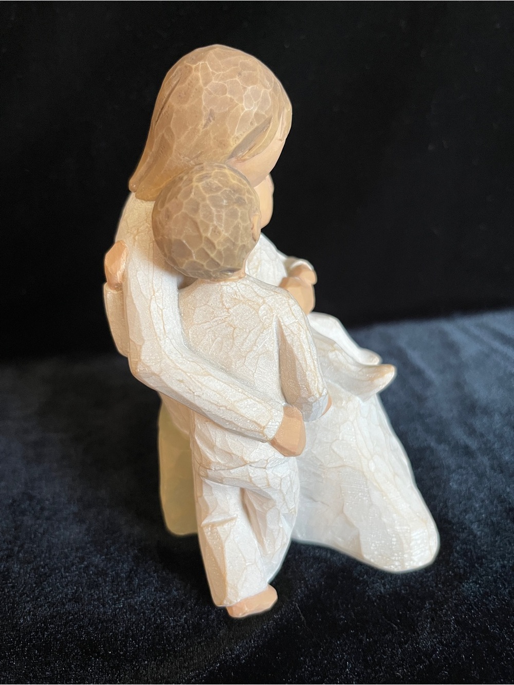 Willow Tree Mother and Children Figurine by Susan Lordi - Quietly - Picture 3 of 7